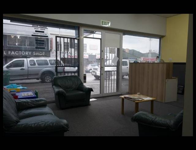 125M² RETAIL TO LET IN PLUMSTEAD